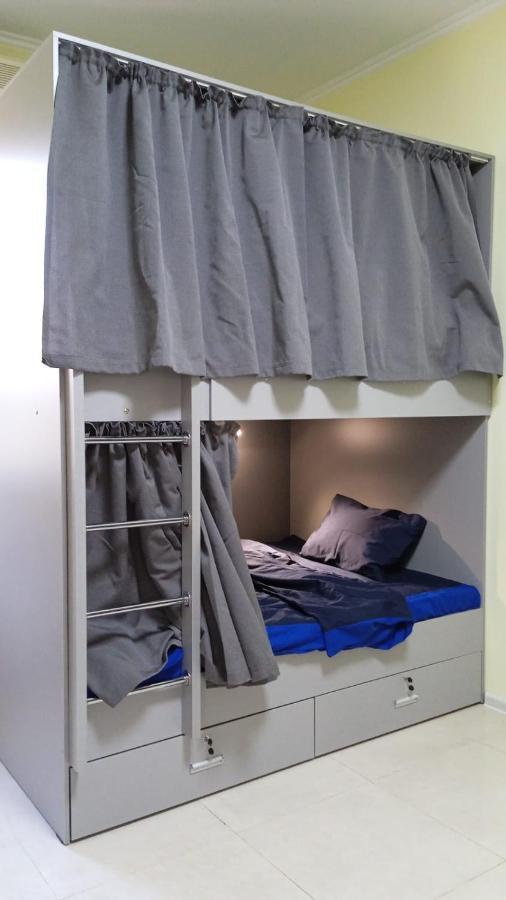 Check Inn Hostel Алматы Экстерьер фото